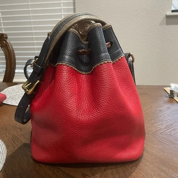 Vintage Dooney & Bourke Drawstring Bucket 
Bag - Picture 2 of 11